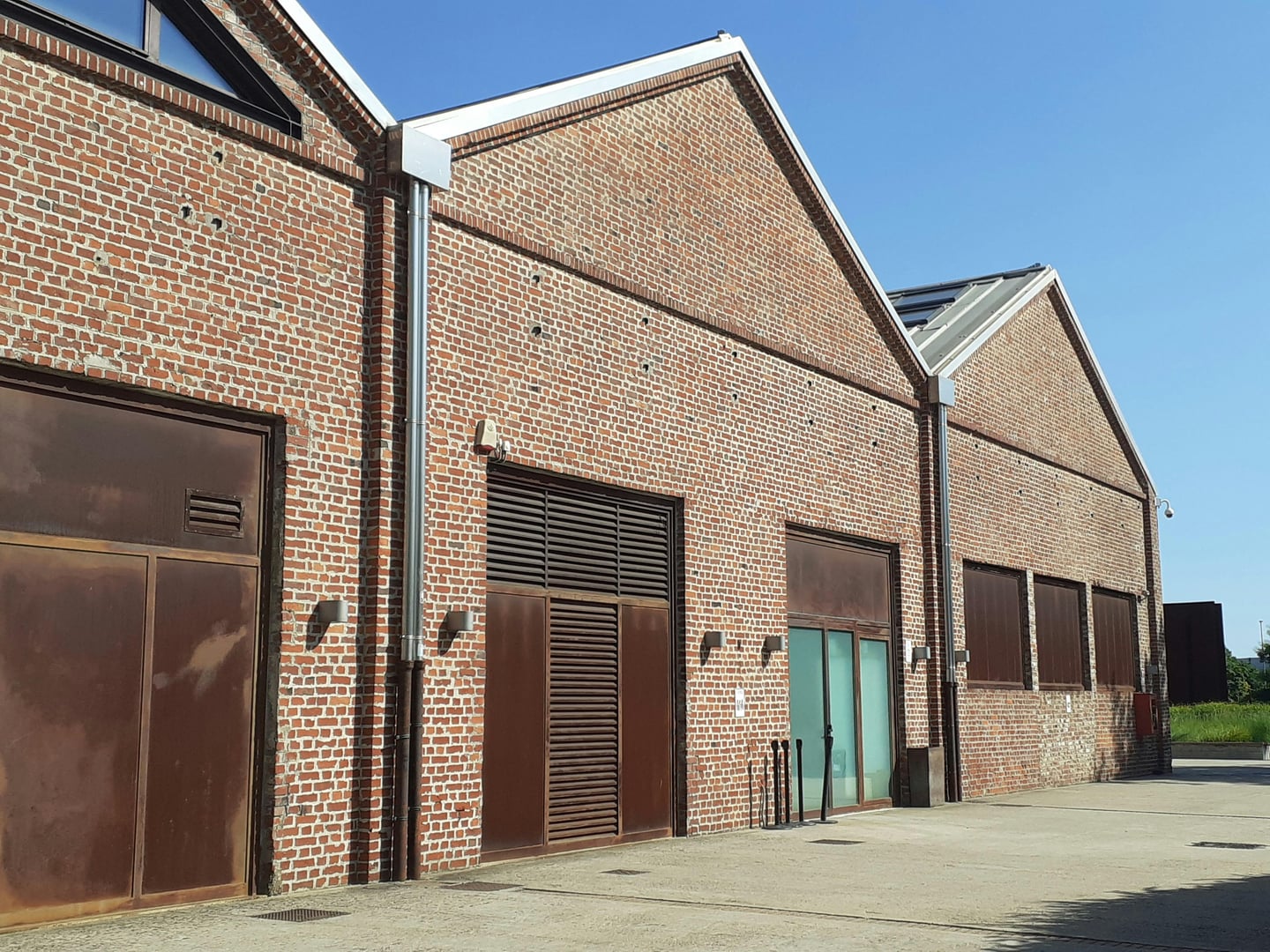 Brick building roof protection